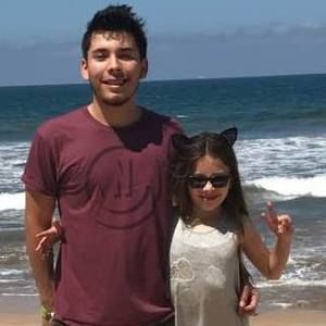 Meet your Posher, Denise